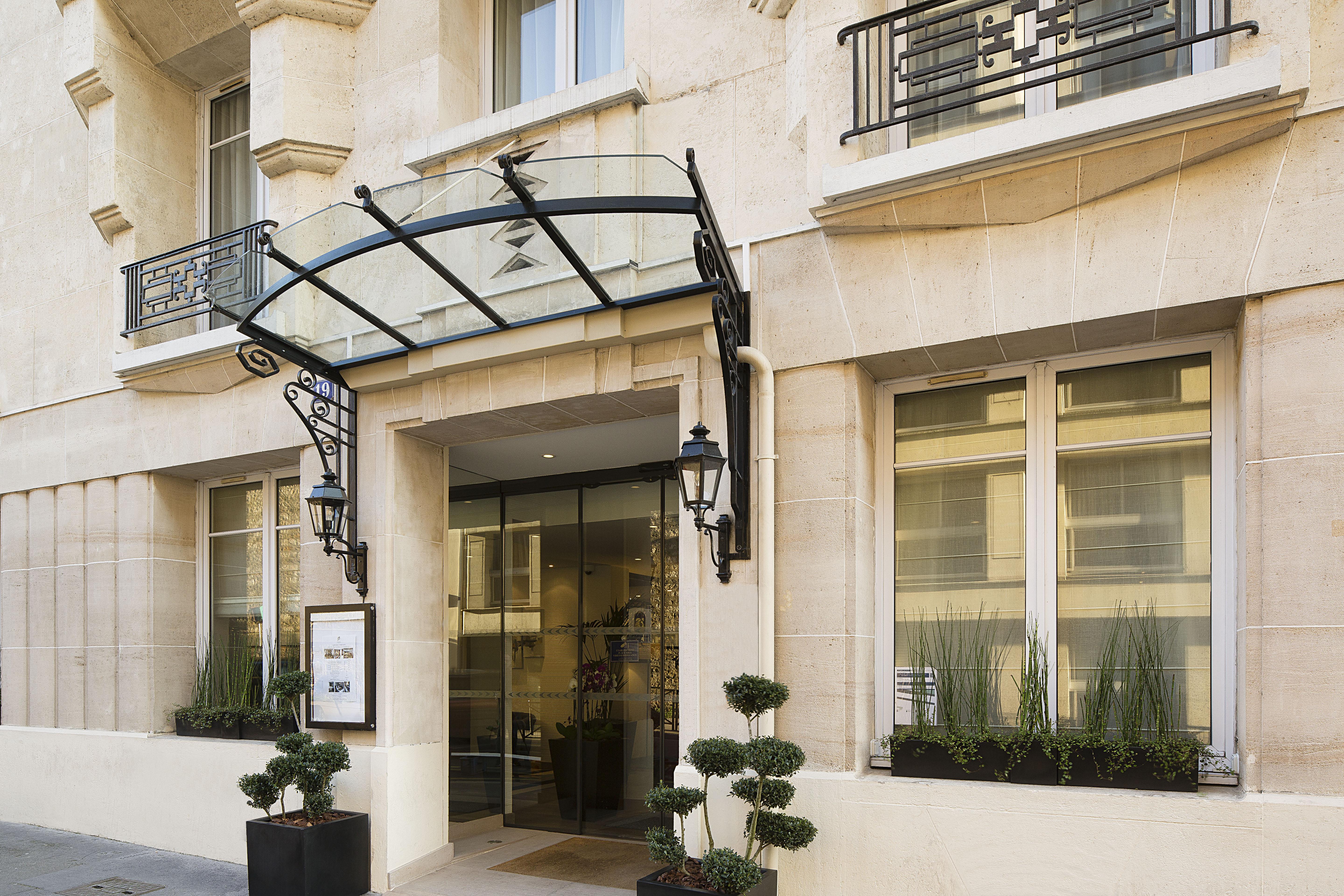 Hotel Victor Hugo Kléber 4*